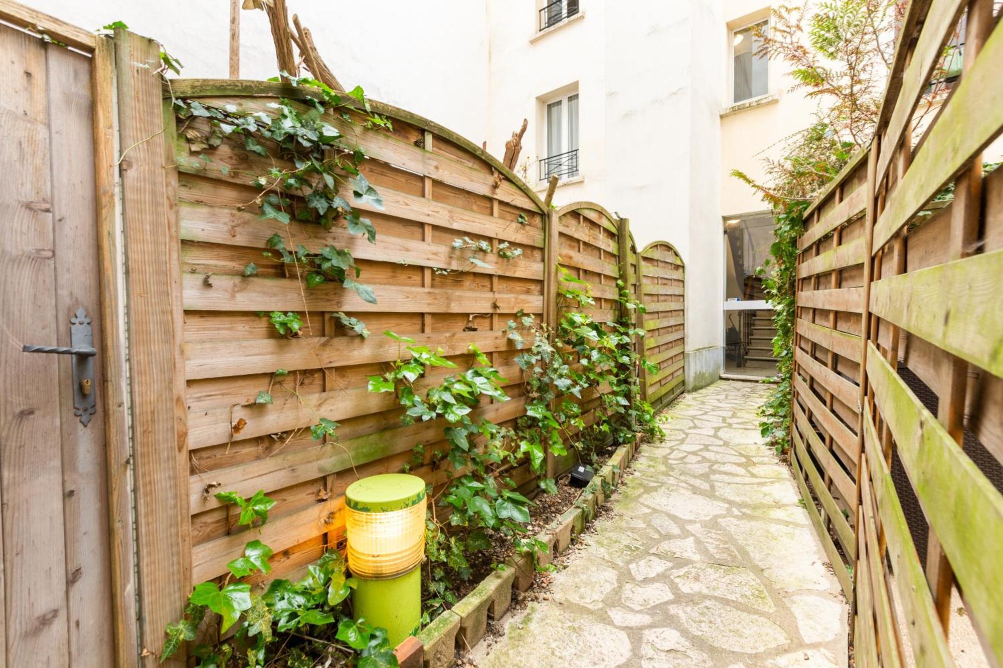 Studio Montonnerre Avec Terrasse Proche Necker Et Montparnasse パリ エクステリア 写真